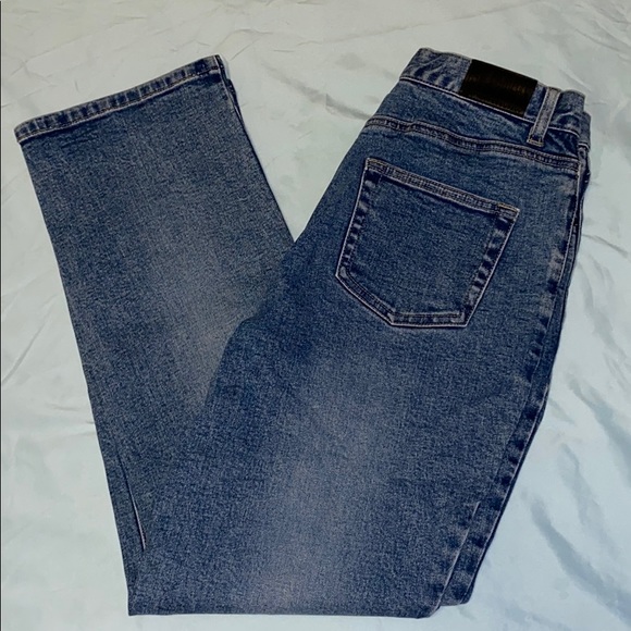 NY&Co. Medium Wash Jeans - Picture 1 of 3